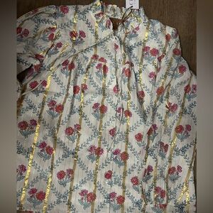 Clara the Label Elegant Floral Women's Blouse with Gold Accents